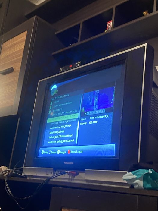Продам телевизор Panasonic