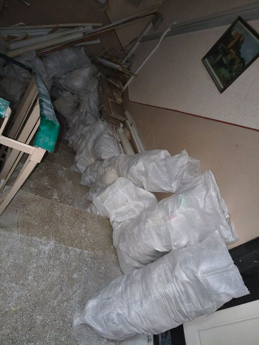 Servicii Debarasări și curățenie.