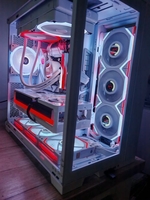 Компютърна кутия LianLi o11 Dynamic Evo