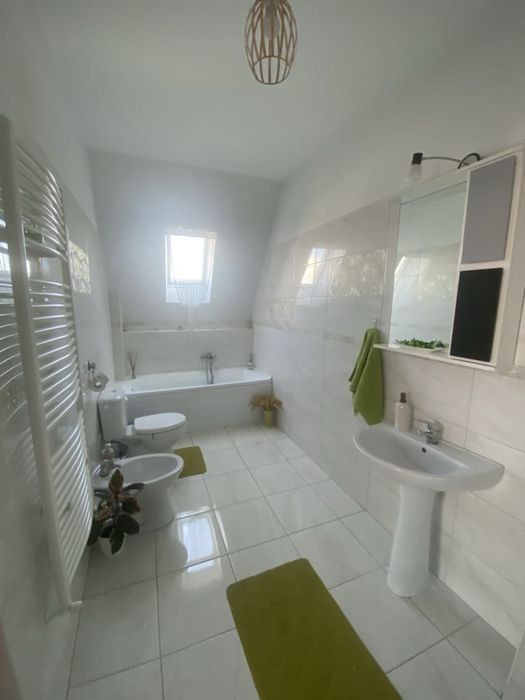 Apartament 3 camere