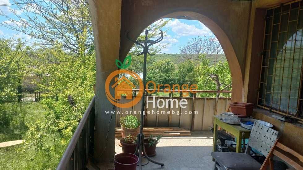 Продава се Къща в с. Орешак, Област Варна - 240 кв.м за 1042 €/кв.м - Снимка #19