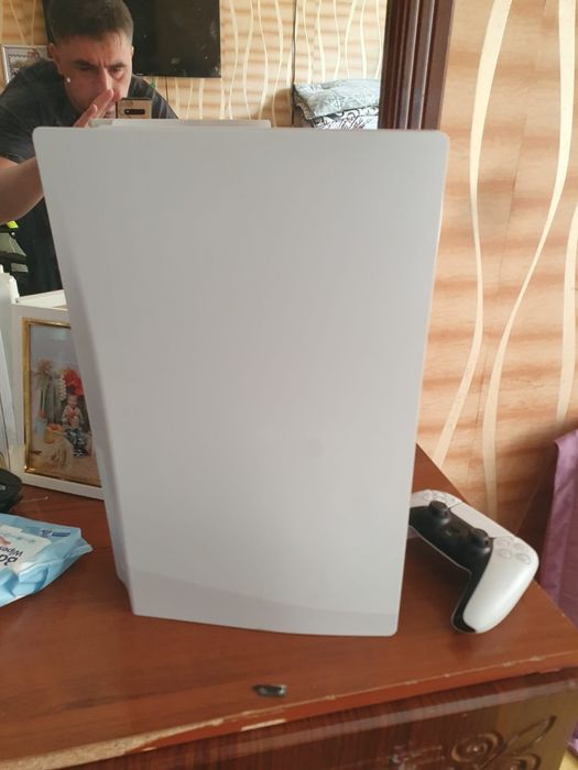 Sony playstation 5, срочно с играми