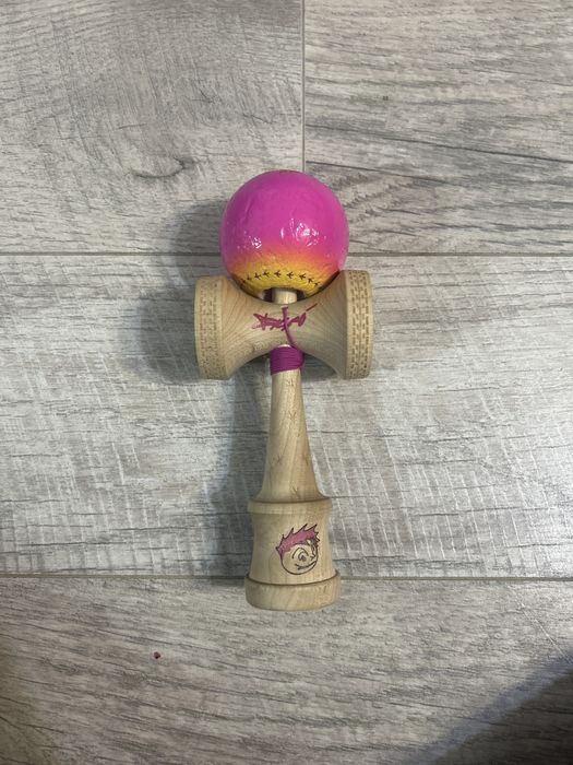 Vând kendama bisoi promodel