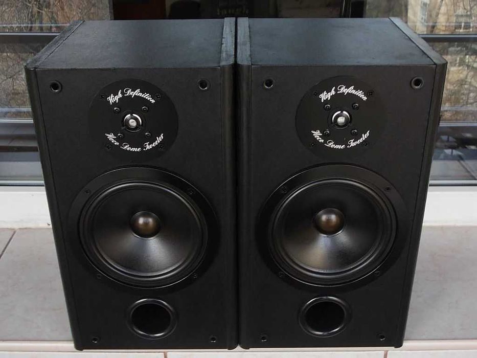 Heco Sat 202,ITT Hyperion H2-70,JENSEN Challenger 3000 speackers