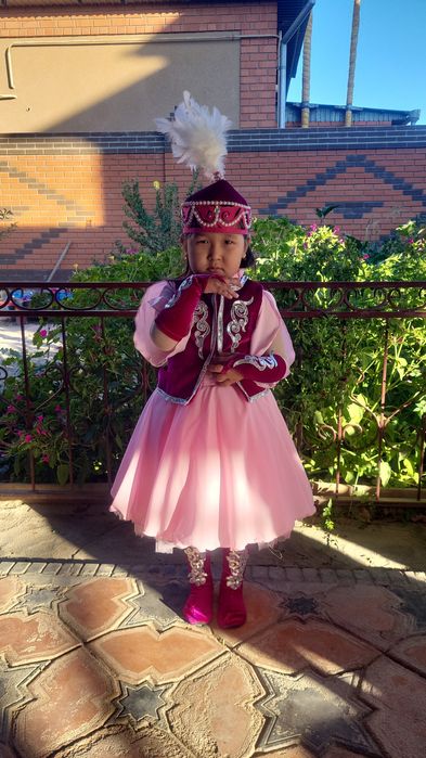 Казахский национальный костюм