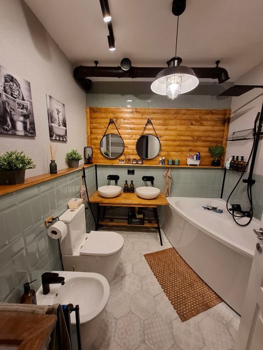 Proprietar vinde casa insiruita complex Seșul de Sus Floresti