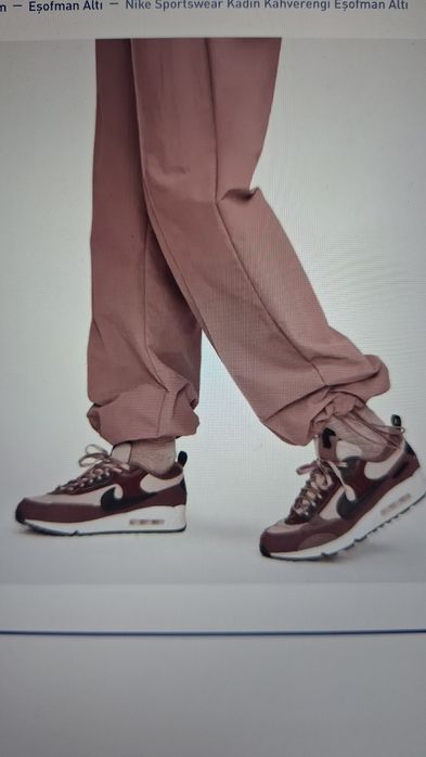 Дамски.спортен панталон Nike Everything S