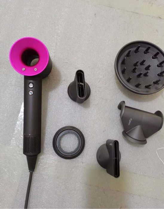 Uscator de par dyson