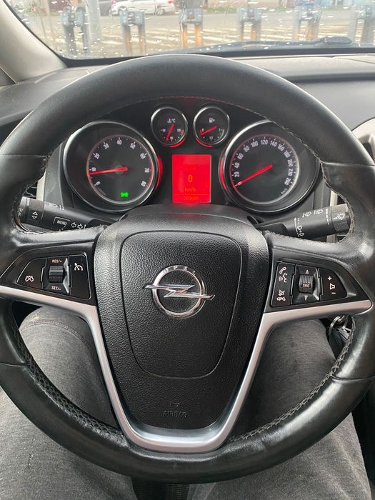 Opel astra j 1.4