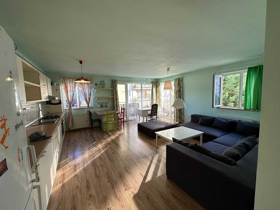Apartament 2 camere Etaj 1 Floresti