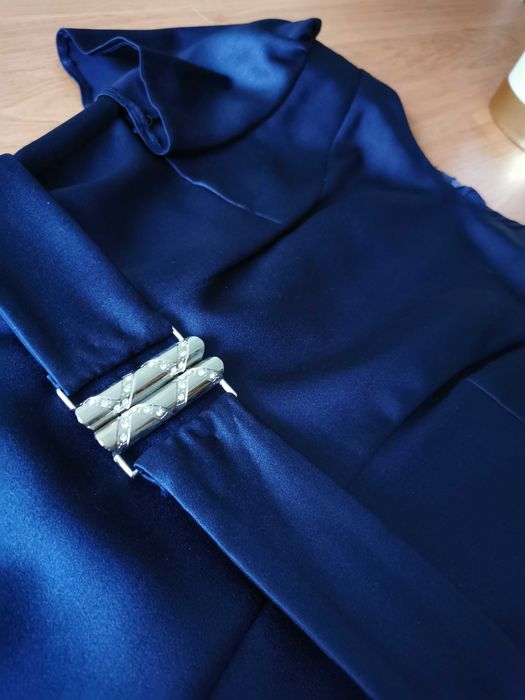 Rochie medie bleumarin