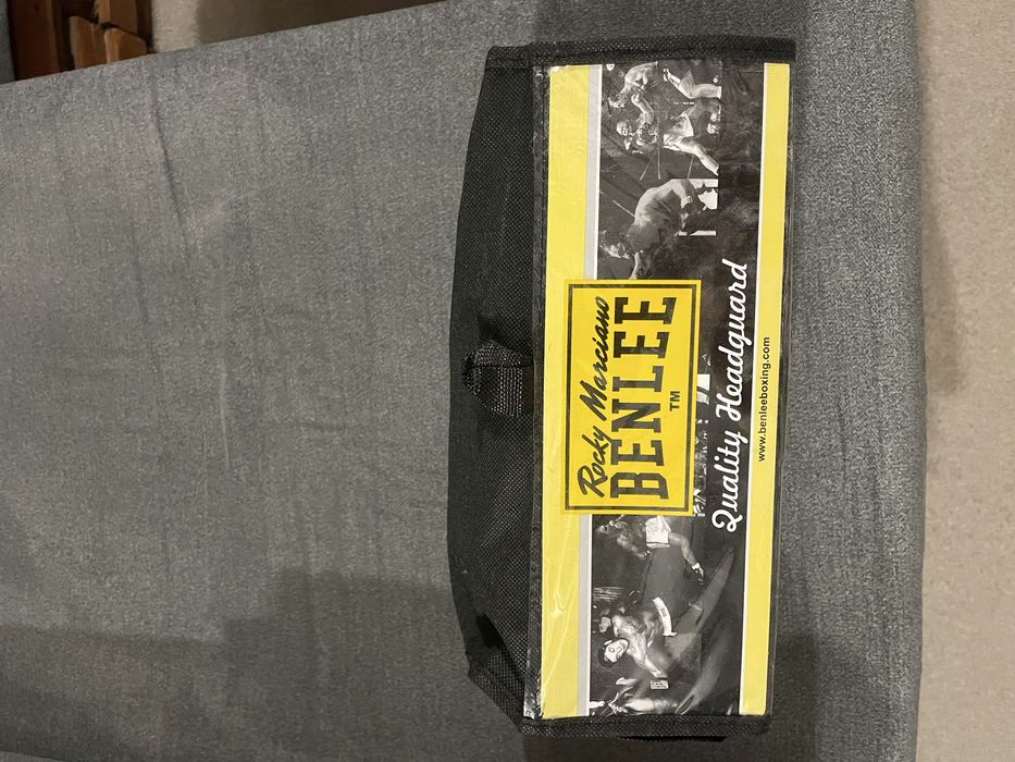 Каска за бокс benlee