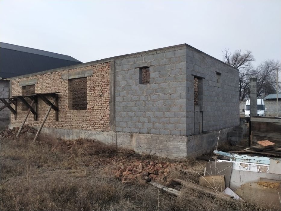 Срочно бітпеген үй сатылады.