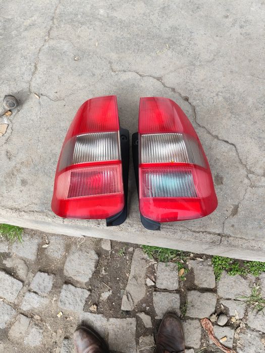 Стопове за mitsubishi space star в 2000 до 2003 година