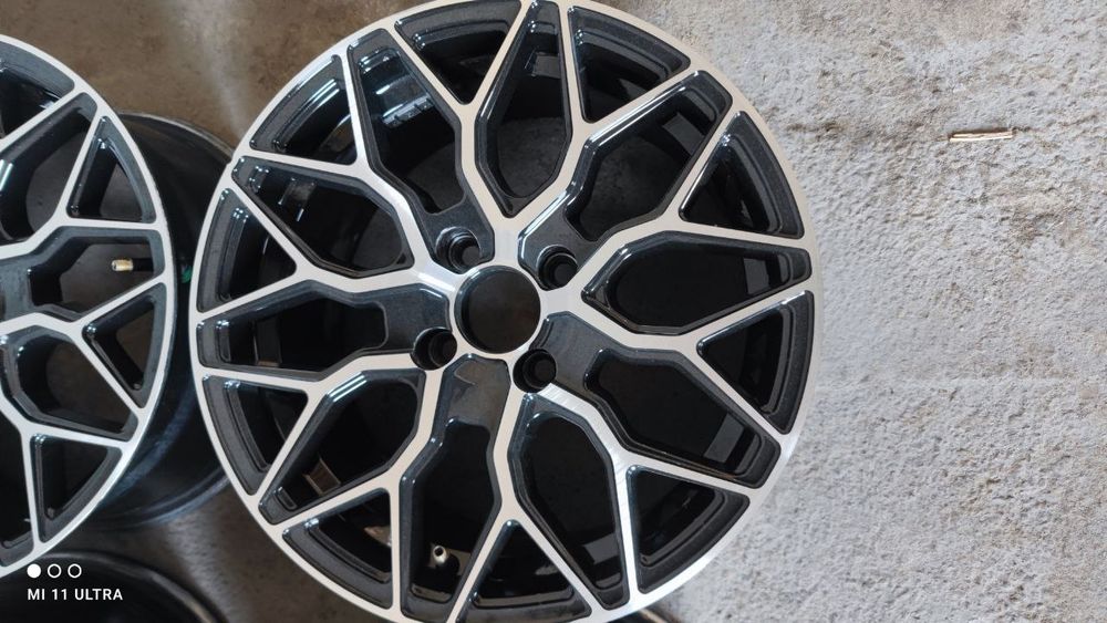 Namangan shahar sentralniy raddom yonida