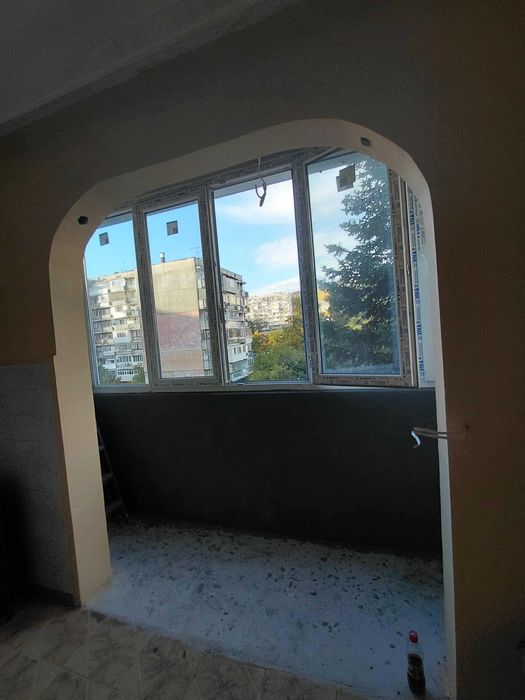 Дава се под наем Двустаен апартамент в Варна, Възраждане 2 - 70 кв.м за 357 € - Снимка #2