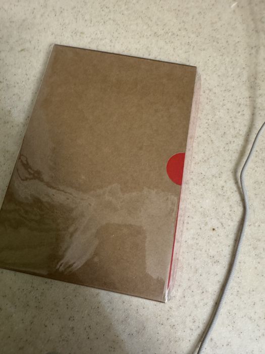 Новый! Блокнот в яркокрасном цвете