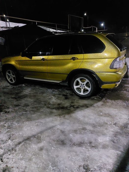 Авто BMW  X5. 2001 г