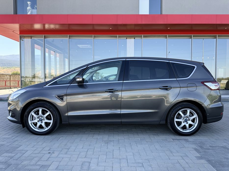 Ford S-Max 2.0 TDCi 180к.с 6+1 / NAVI / KEYLESS / DISTRONIC