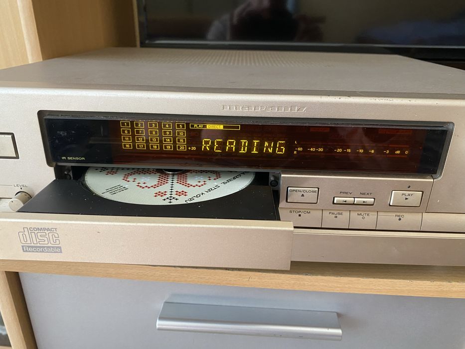 Maranz CDR-1 и друга техника на Marantz