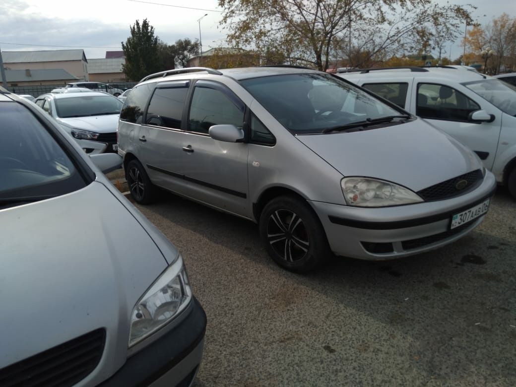 Форд галакси 2001г. Ford Galaxy 2001 салон.