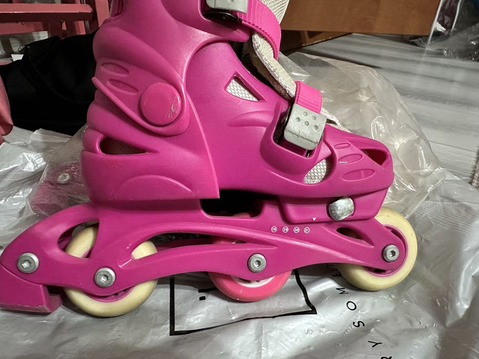 Продам коньки для девочек