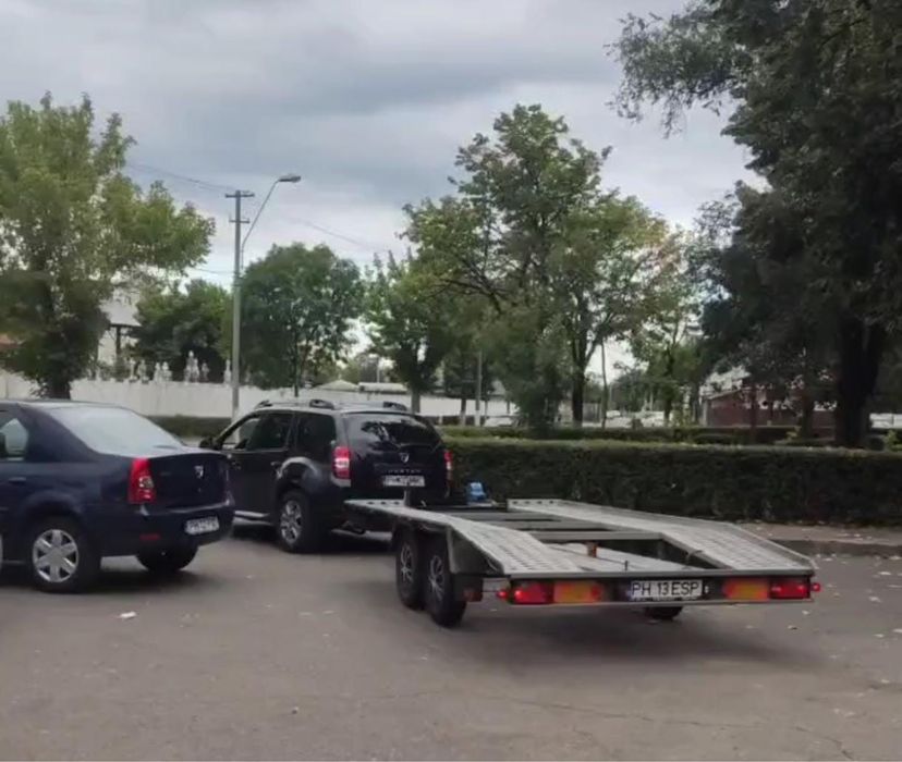 De inchiriat Platformă auto 2000kg / remorca / remorca moto / ATV