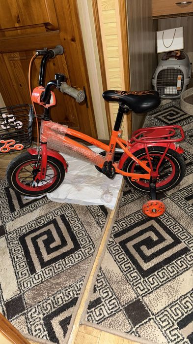 Вклосипед детский на 5 -8 лет