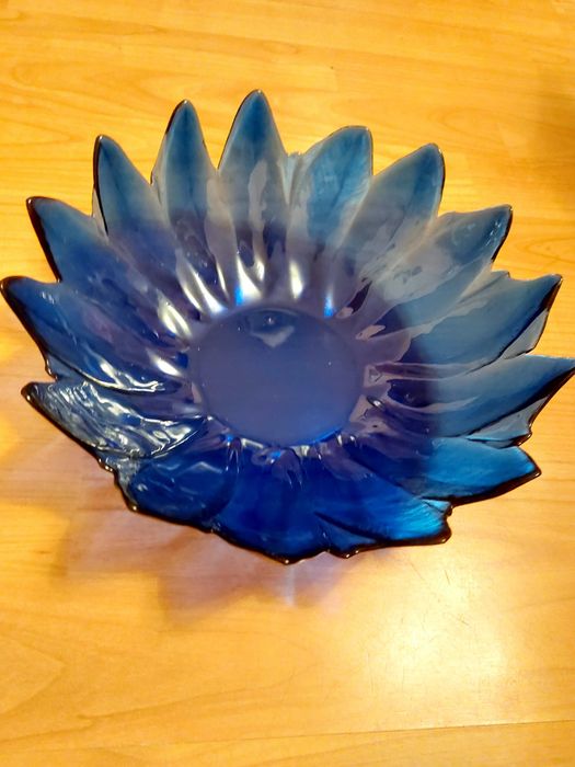 Продавам чиний ,нови фруктиери, съд за ядки,захарница,