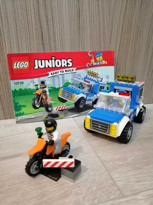 Pachet 2 seturi LEGO Juniors: 10735+10737