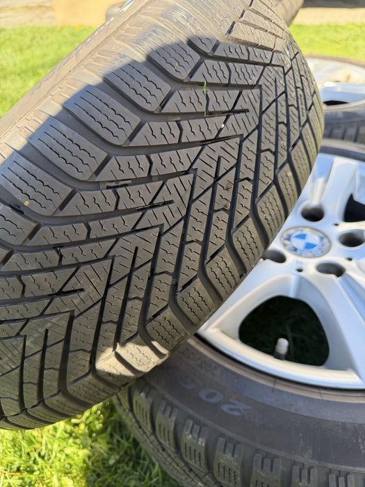 16” BMW 205/55/16 Pirelli КАТО НОВИ