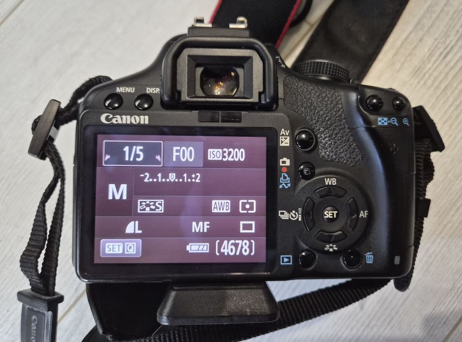 Canon EOS 500D impecabil