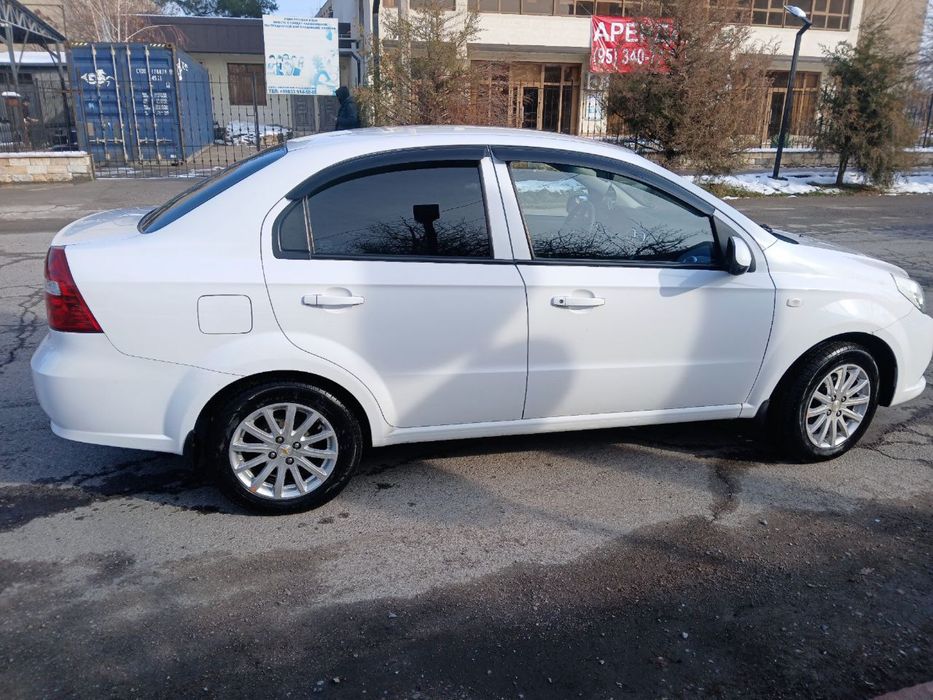 Продаётся Nexia 3 в отл. состоянии