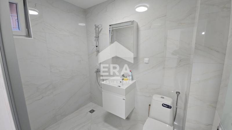 Продава се Едностаен апартамент в Варна, Бриз - 63 кв.м за 1985 €/кв.м - Снимка #11