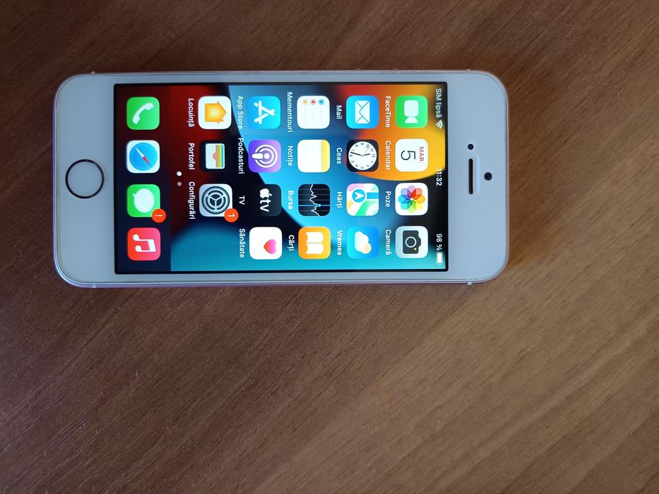 iPhone se rose gold