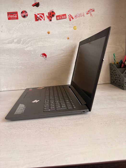 Ноутбук Lenovo оригинал