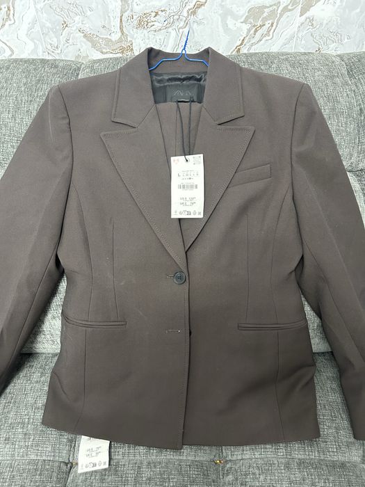 Sacouri si costume de la Massimo Dutti si Zara noi cu eticheta