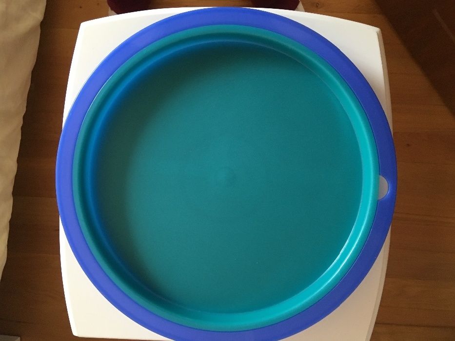 Нов TUPPERWARE  двоен поднос 2 в 1 син и зелен