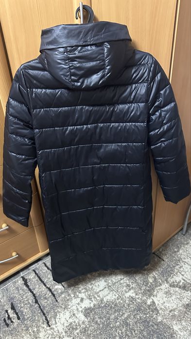 Продам зимний пуховик