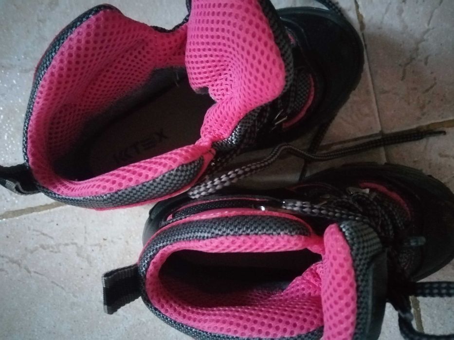 Детски обувки 27