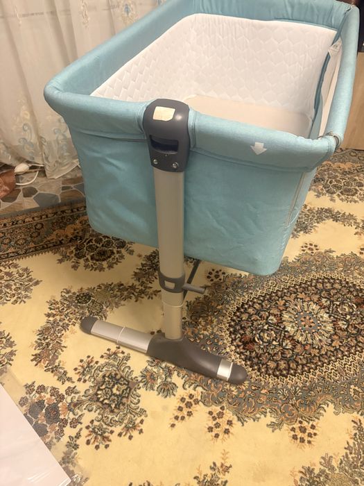 Pătuț de bebeluș ca nou