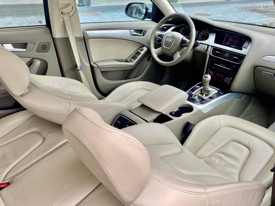 Vand audi A4 sau schimb
