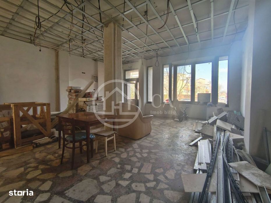 Spatiu comercial cu 6 camere de vanzare in Sanmartin Bihor