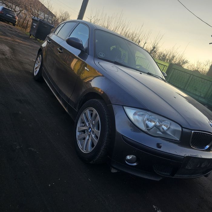 Бмв е87 116 бензин на части само .