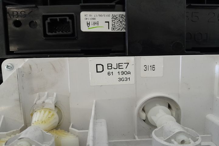 Comanda AC BHP361190B BHP361190B Mazda 3 BM