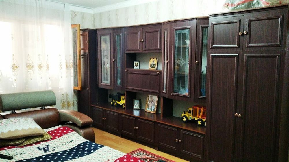 Продаётся 3ком кв 77 серийный котел+кондиционер.