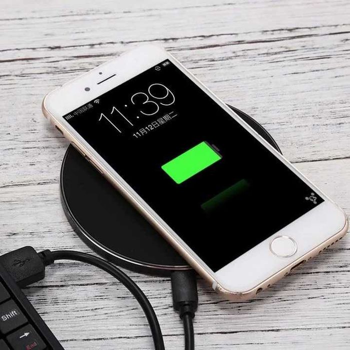 Безжично зарядно Q21 – Qi Quick Charge