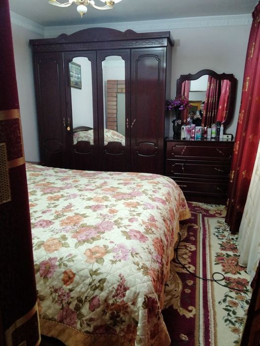 Продается большой участок с 3 домами