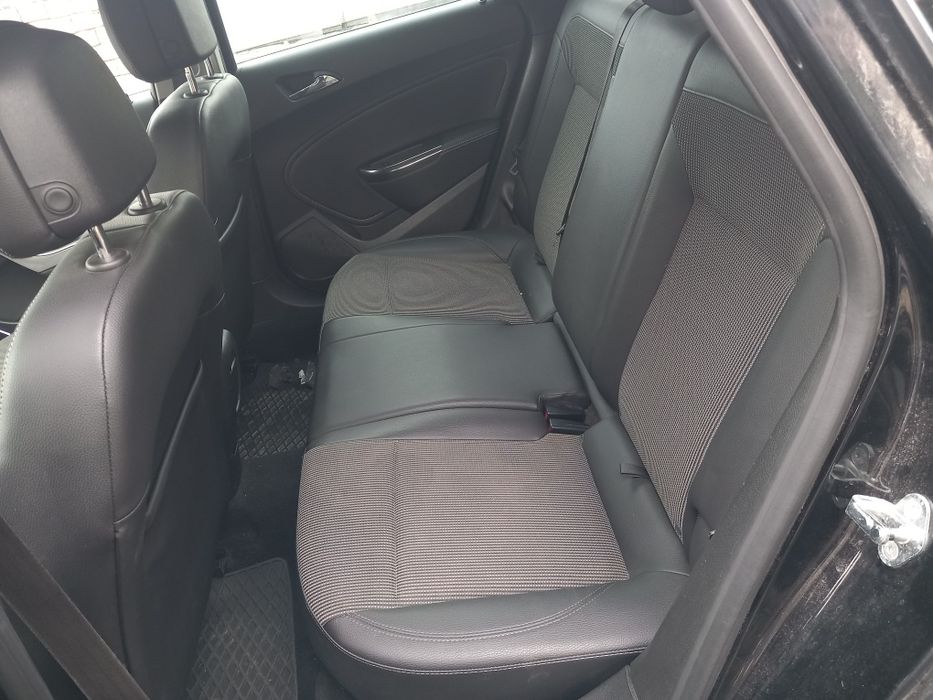 Opel Astra J -1.4Turbo-120кс./2012/-на части