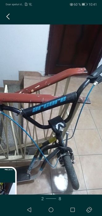 Rockrider și trotinetă